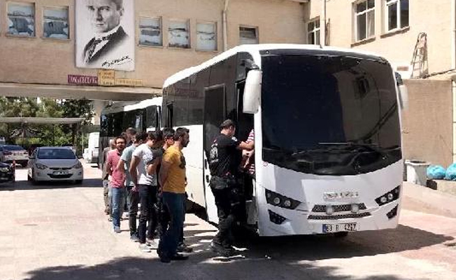 Şanlıurfa'da FETÖ operasyonu: 35 kişiye gözaltı