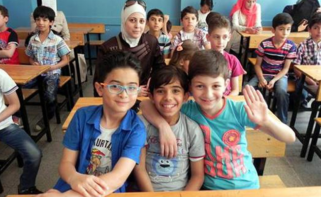 MEB'den ’Suriyeli öğrencileri imam hatiplere yönlendirin’ genelgesi