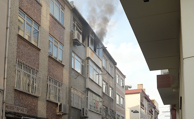 Fatih'te yangın: 1 ölü