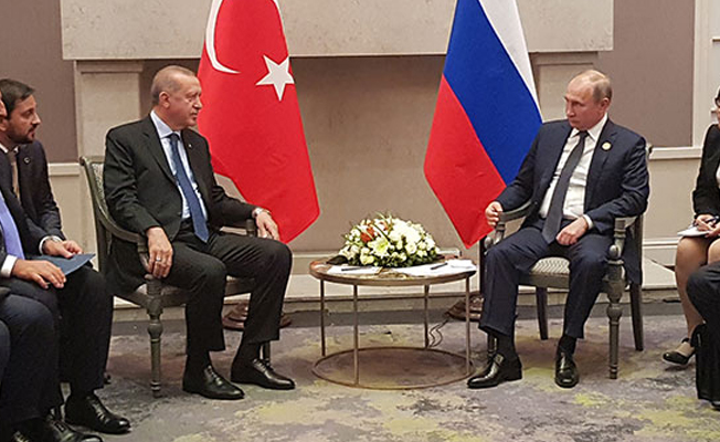 Erdoğan, Putin'le buluştu