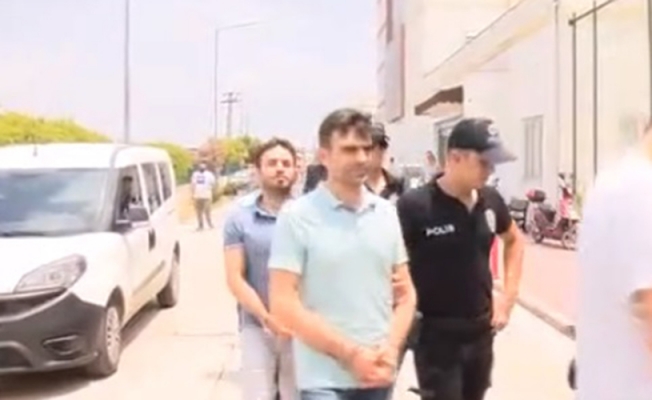 Gri listede aranan FETÖ'nün sözde 'mülkiye imamı' Adana'da yakalandı
