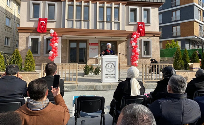 Diyanet İşleri Başkanı Erbaş Arnavutköy'de kuran kursu açılışına katıldı 