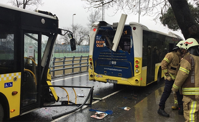 Sarıyer'de İETT otobüsleri çarpıştı: 3 yolcu yaralandı