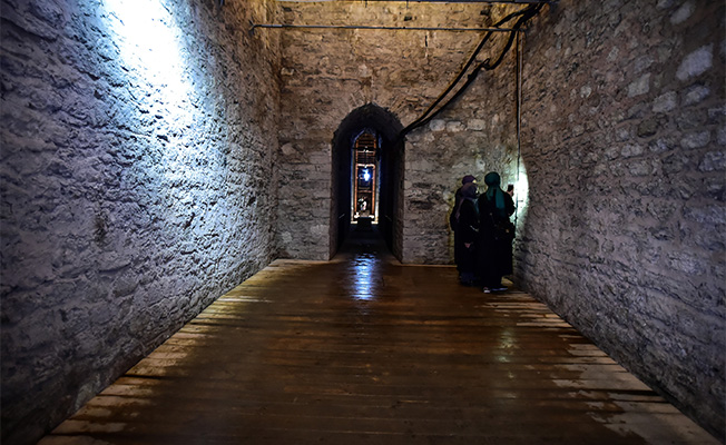 Nuruosmaniye Camii’nin altındaki tarihi mazhen ikinci kez ziyarete açıldı