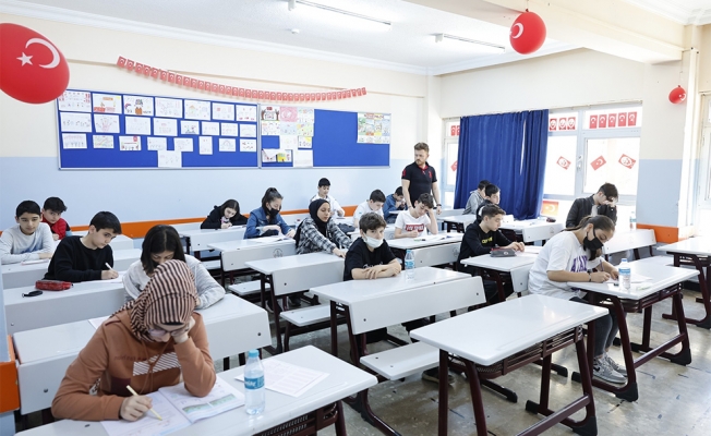 Sultangazi Eğitime Destek Akademisi yeni dönemine hazırlanıyor