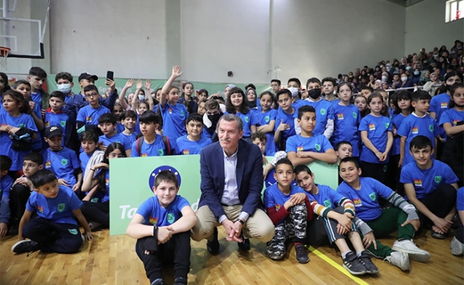 Zeytinburnu Kış Spor Okulları Kapanış Programı gerçekleştirildi