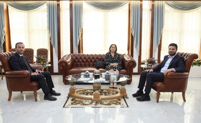 Başkonsolos Novoberdaliu başkan Öztekin'i ziyaret etti