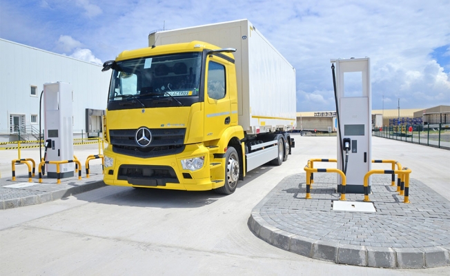 Mercedes-Benz Türk, iki adet 350 kW’lık şarj ünitesi kurdu
