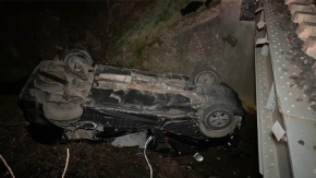  Çatalca’da kamyonet yük treniyle çarpıştı: 2 yaralı